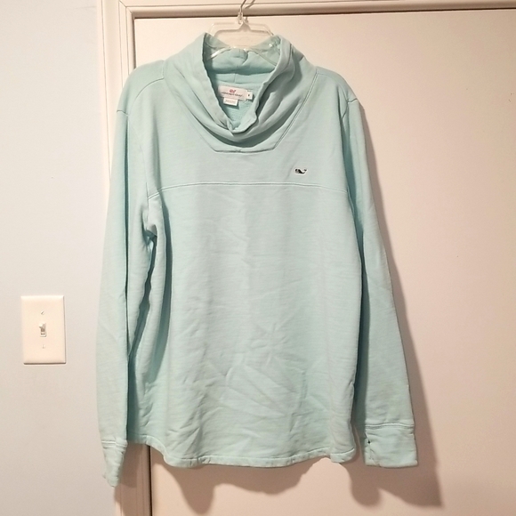 Vineyard Vines Tops - Vineyard Vines Sweatshirt